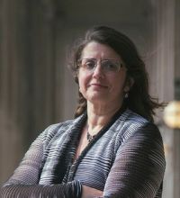 Carolyn Shapiro