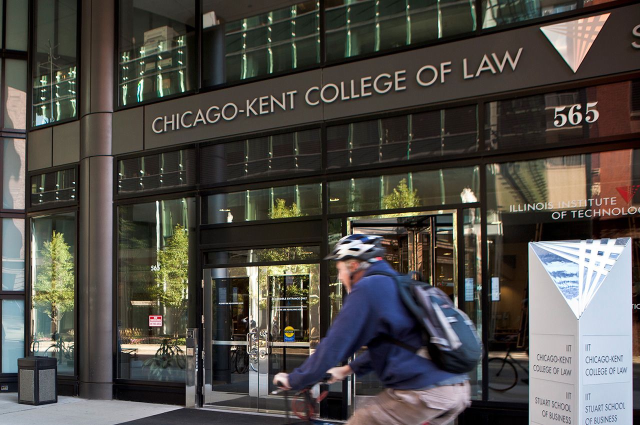 chicago kent college of law llm