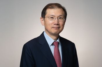 Chicago-Kent College of Law Professor Sungjoon Cho