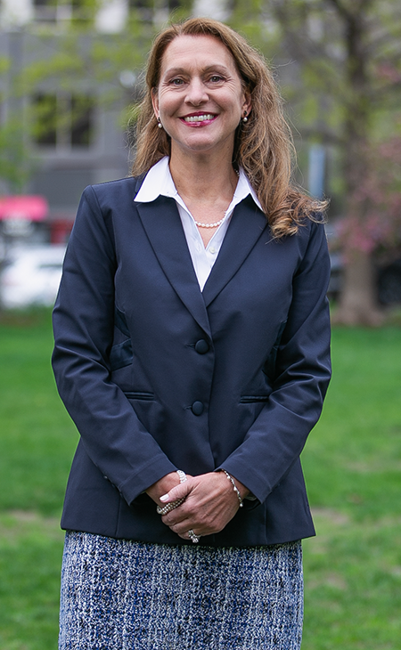 Laura Forester '91